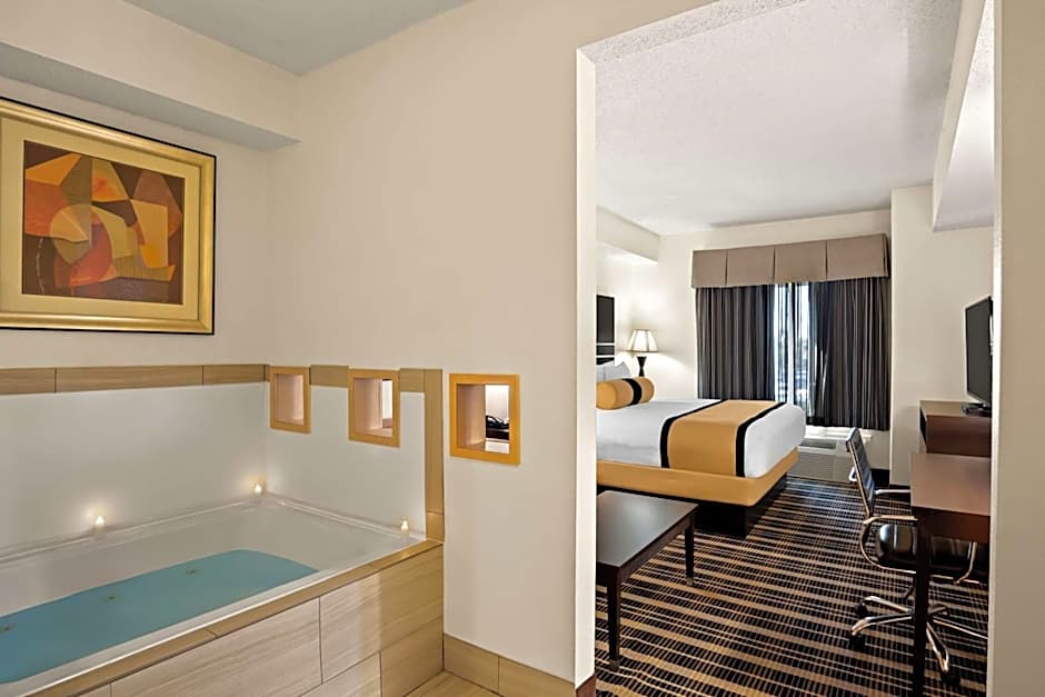 Best Western Plus Rockwall Inn & Suites