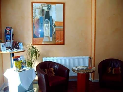 Hotel Mondial