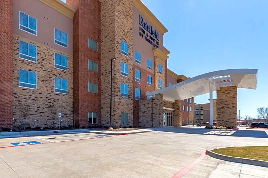 Fairfield Inn & Suites Dallas Arlington South