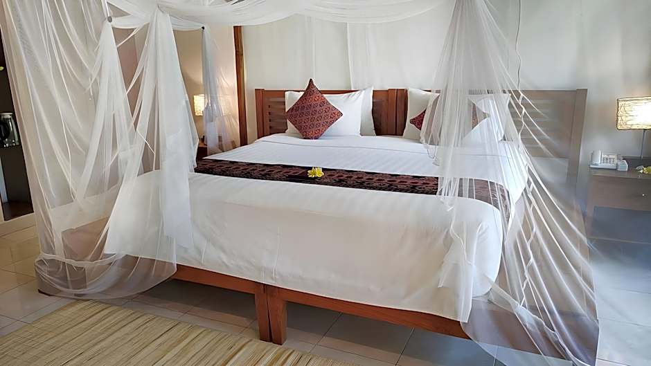 Puri Sari Beach Hotel