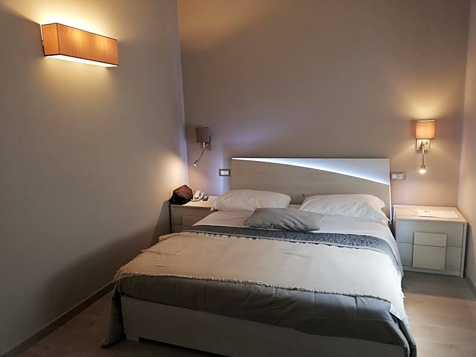Hotel Monti