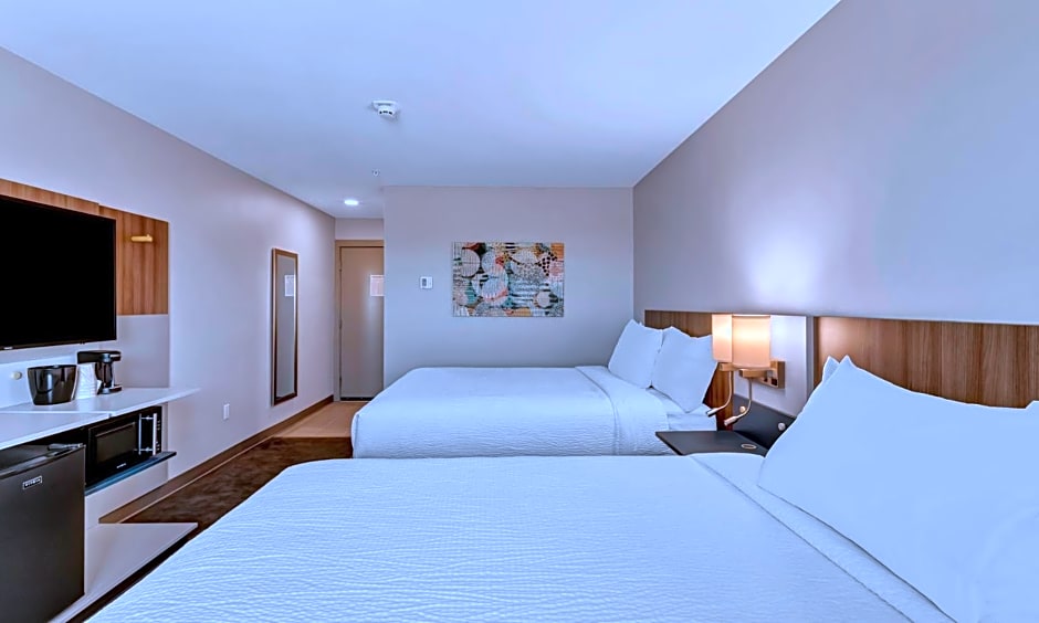 Microtel Inn & Suites by Wyndham George