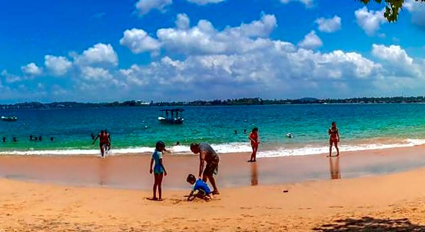 Villa Baywatch Rumassala