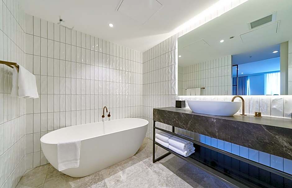 Pullman Adelaide