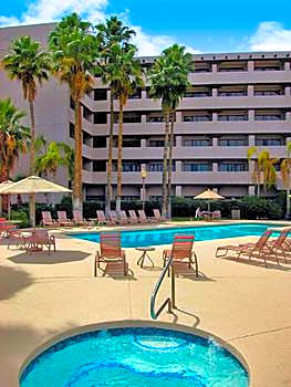 Four Points by Sheraton Phoenix South