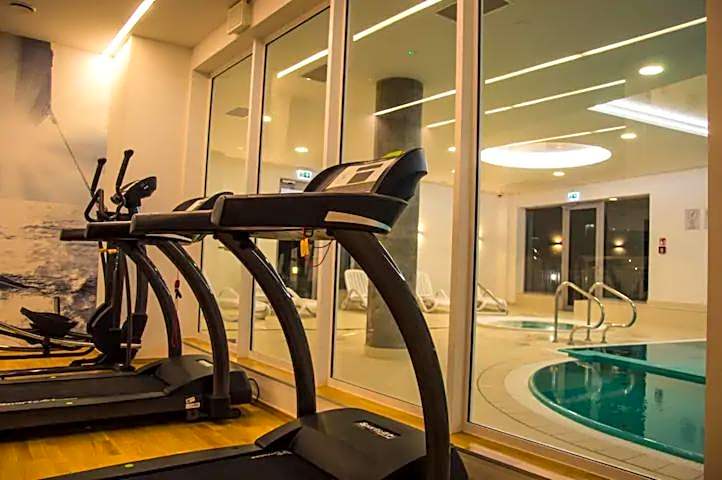 WaterLane Island Hostel&Apartments