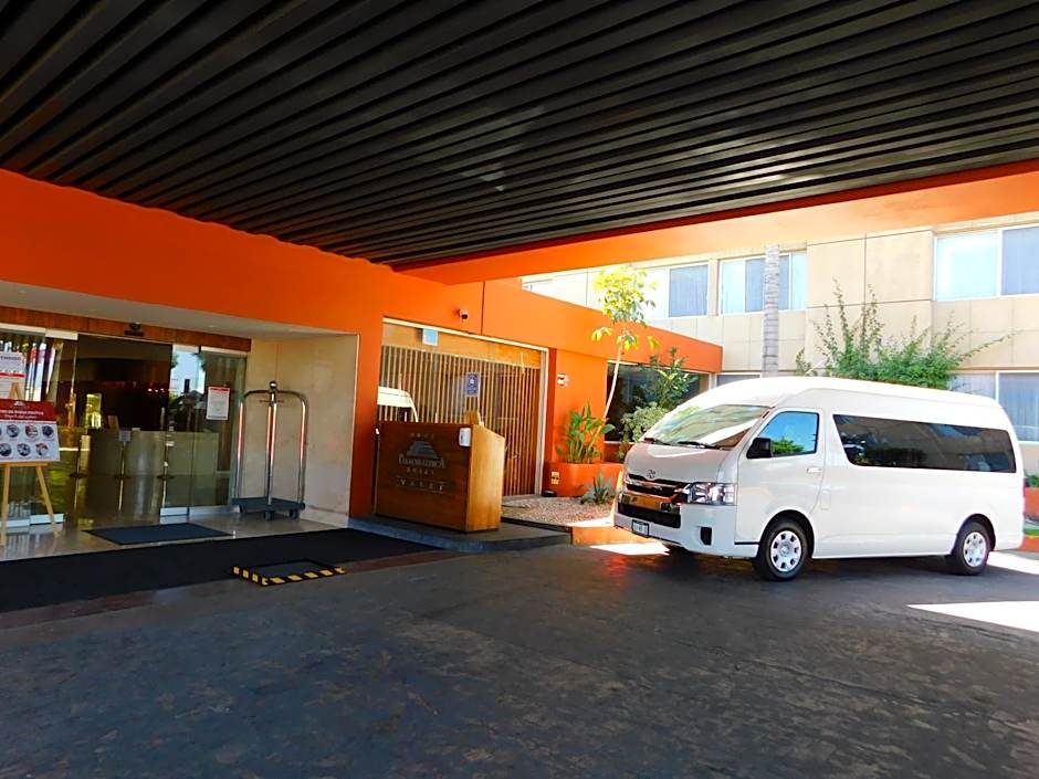 Hotel Palacio Azteca Tijuana, Trademark by Wyndham