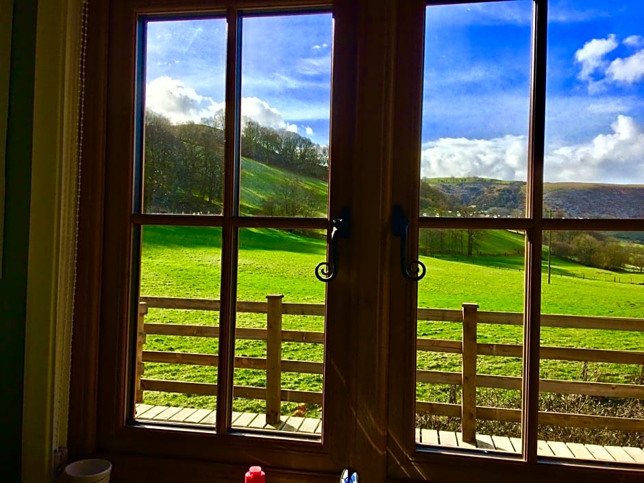 Mid Wales Luxury Huts