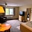 Super 8 by Wyndham Bridgeview of Mackinaw City