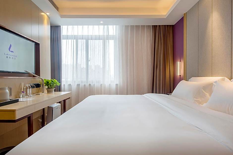 Lavande Hotels· Nantong Development Zone Xinghu 101 Plaza Store