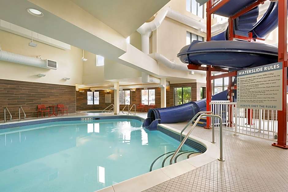 Fairfield by Marriott Inn & Suites West Kelowna