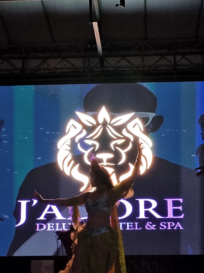 J'Adore Deluxe Hotel & Spa