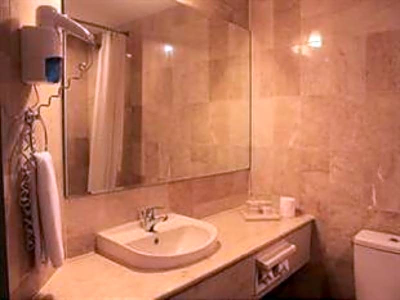 Losari Hotel & Villas Kuta Bali