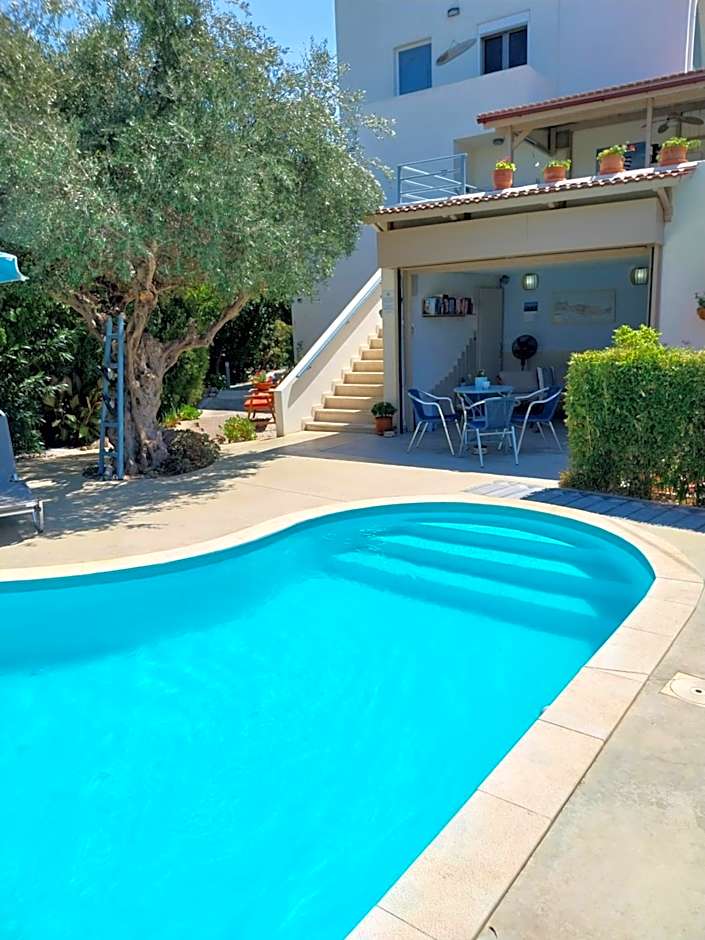 Villa Chariklia Studios