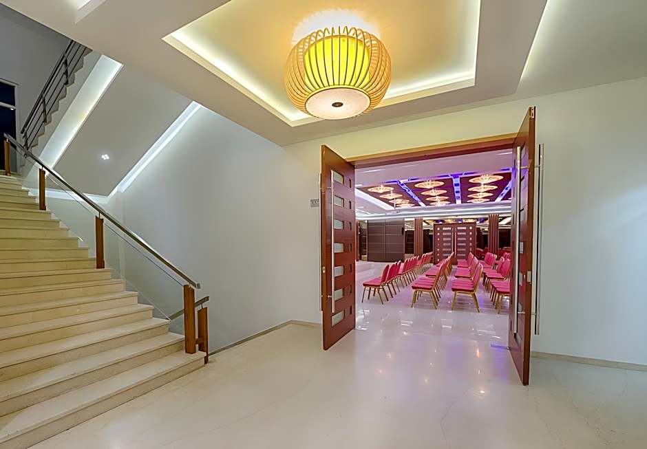 Vivera Grand Hotel - Dindigul