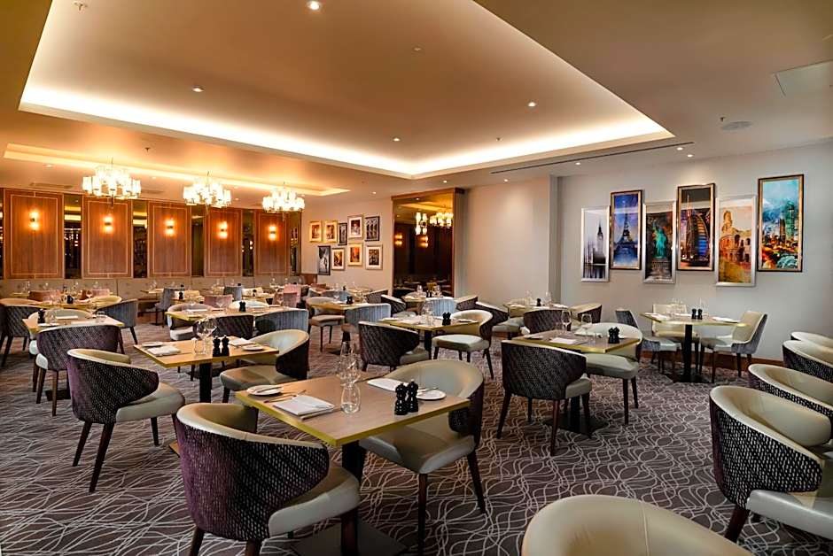 Crowne Plaza London Heathrow T4 By IHG
