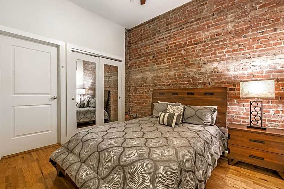 Merchant Lofts