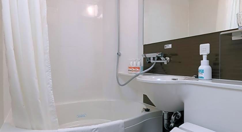 At Inn Hotel Toyotashi Eki