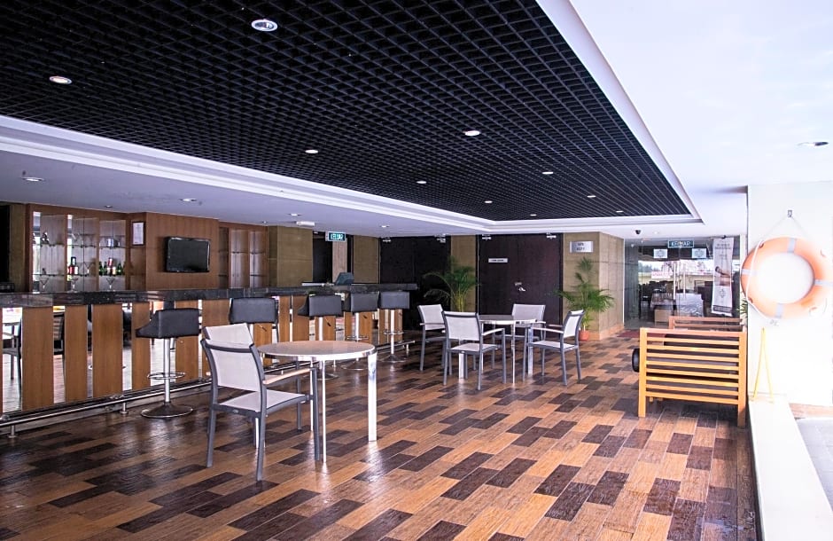 Ming Garden Hotel and Residences