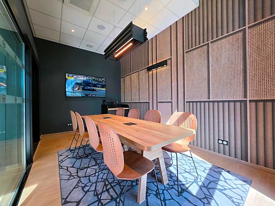 B&B HOTEL Nice Stade Riviera