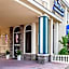 Holiday Inn Express Anaheim West By IHG