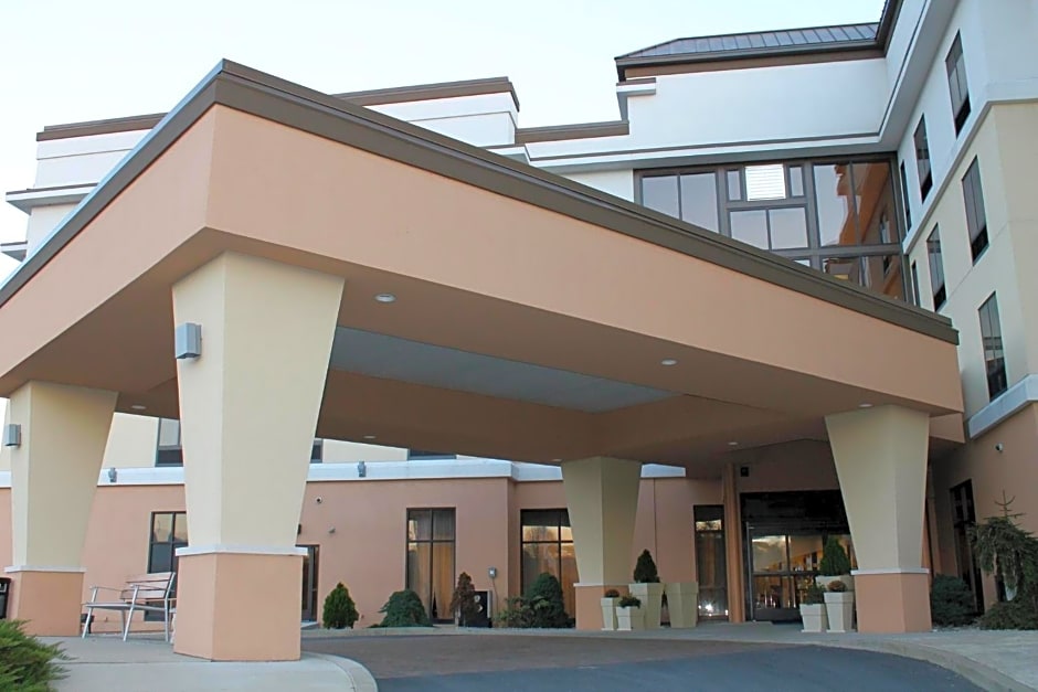 Holiday Inn Express Harrisburg West By IHG