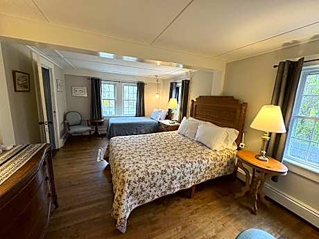 Main Inn - Room 3