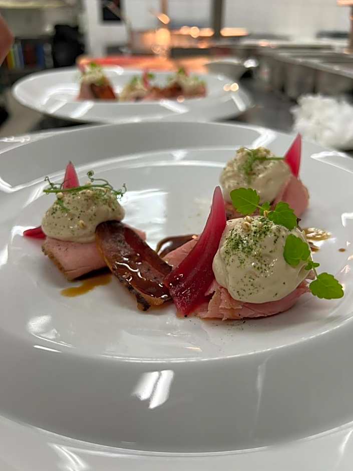 Albergo Carcani by Ketty & Tommy