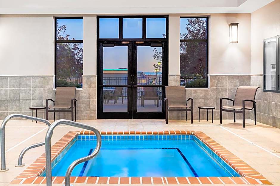 Holiday Inn Express Hotel & Suites Gillette By IHG