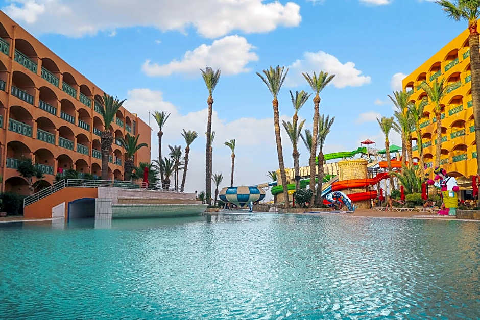 Hotel Marabout - Families and Couples Only