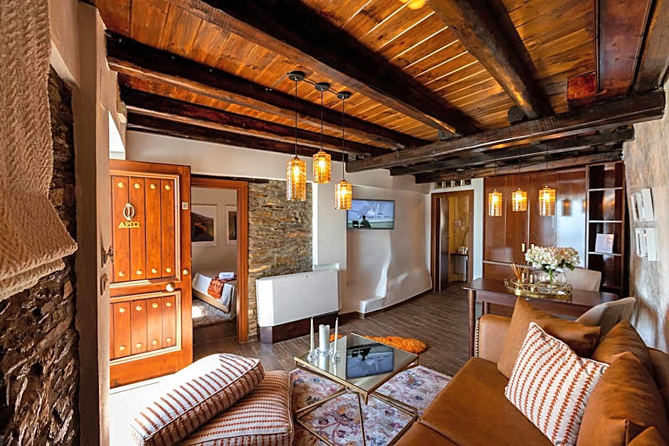 1822 Makrinitsa Suites