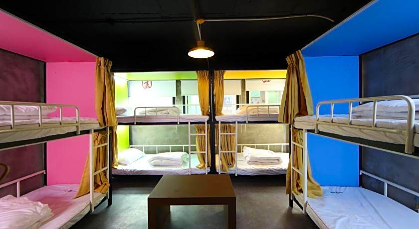 Calli Hostel