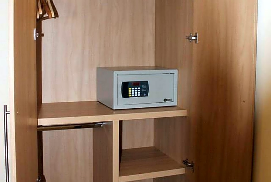 Zdjęcie 1 z 8 — Deluxe