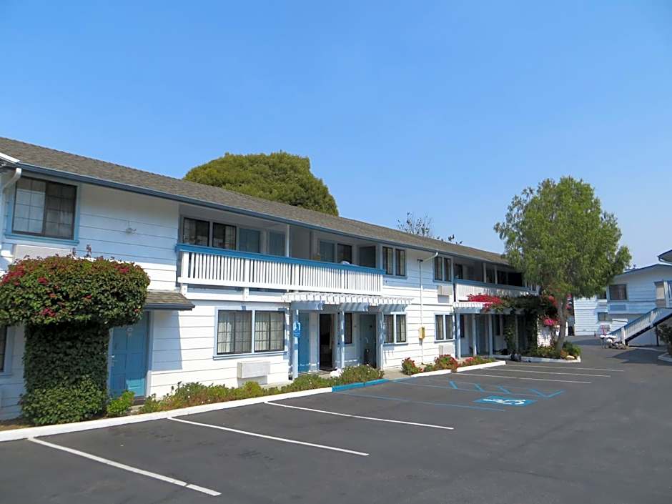 Arbor Inn Monterey