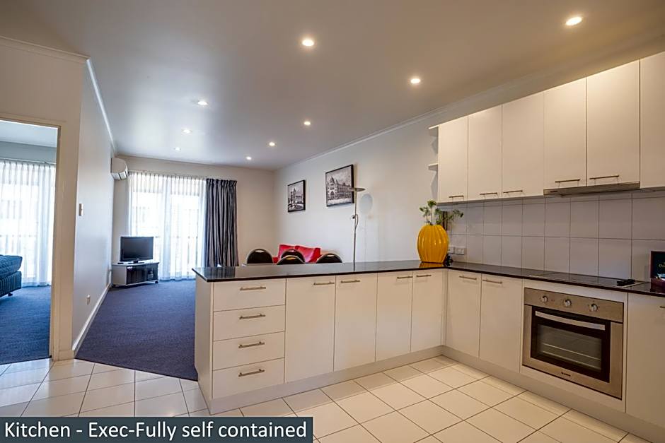 Clocktower Apartment Hotel