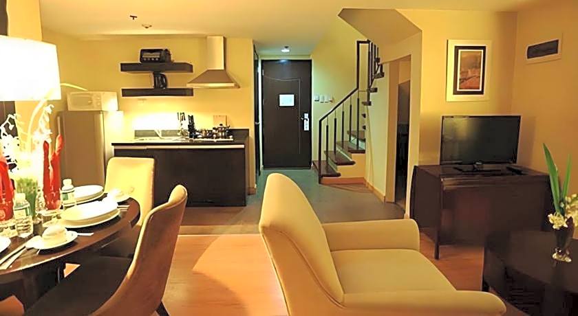 Lancaster Hotel Manila