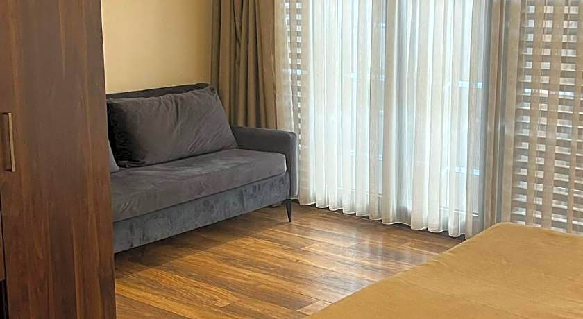 Blueway Hotel Historical