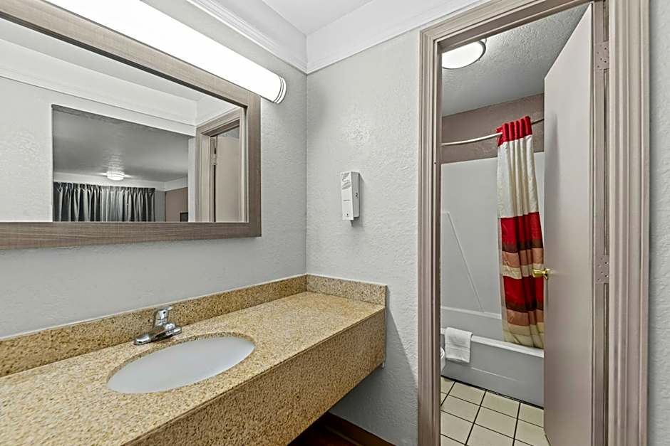 Red Roof Inn Ardmore