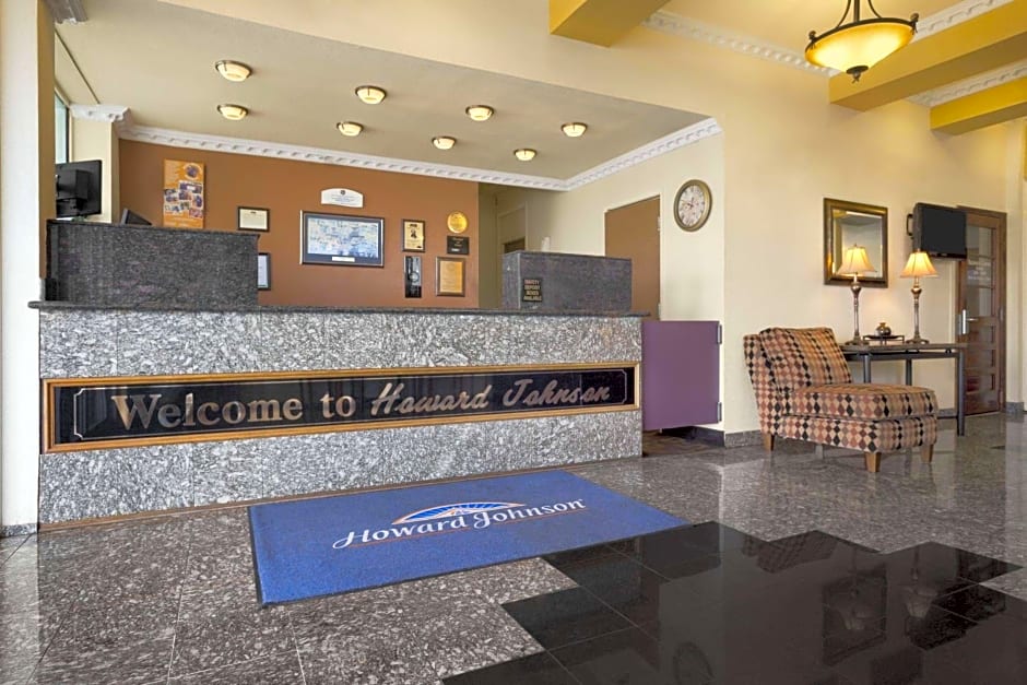 Howard Johnson by Wyndham Oklahoma City OKC Airport, Fairgrounds, I40