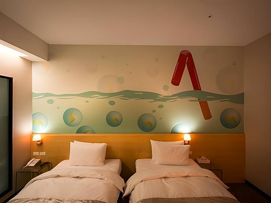 Travel Art Inn