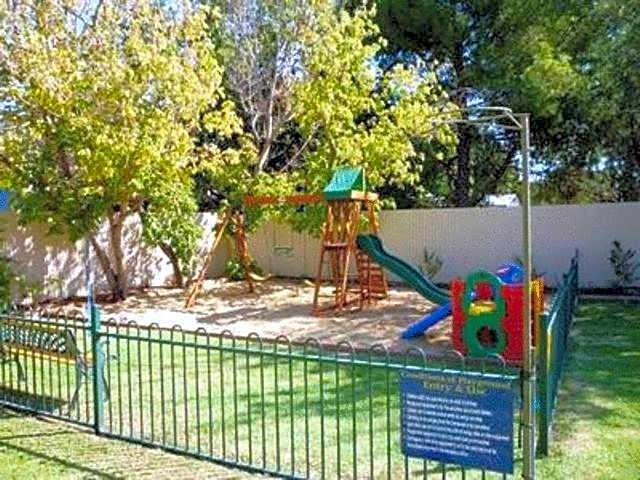 Nicholas Royal Motel - No Pets Allowed