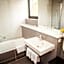 Expo Hotel