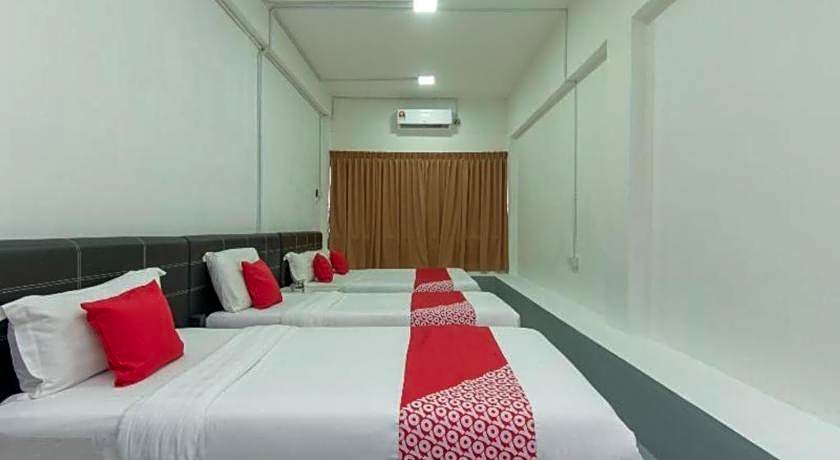 OYO 43993 Madsuite