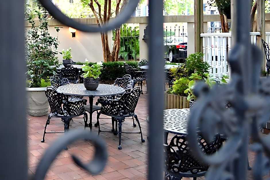 The Presidents' Quarters Inn