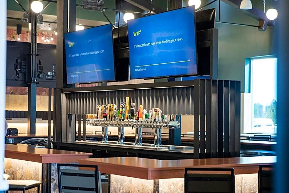 Four Points By Sheraton Edmonton Gateway