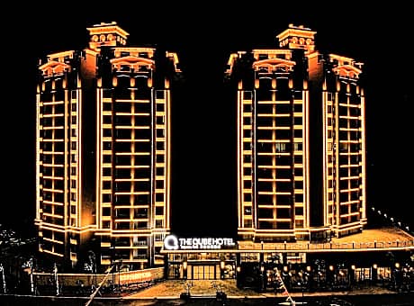 The Q Hotel & Suite  Vientiane