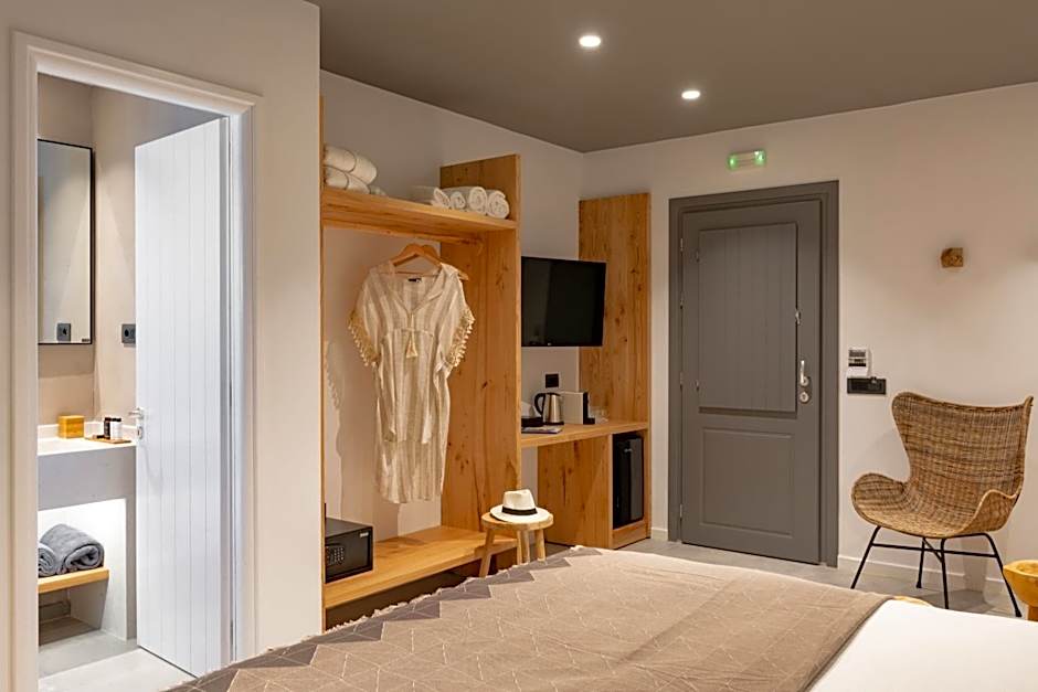 Lemon Suites Santorini