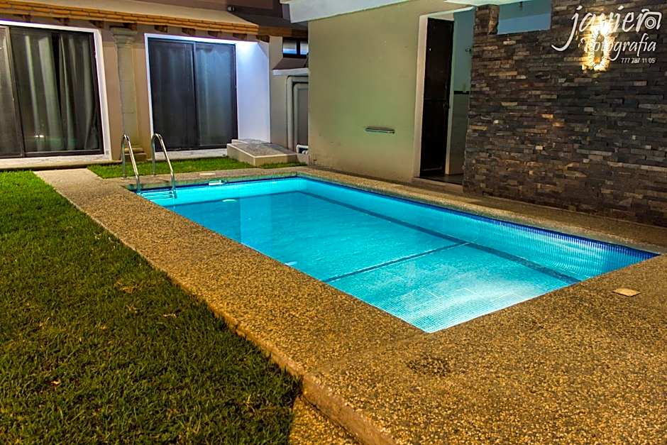 LOFTS en Cuernavaca con alberca climatizada