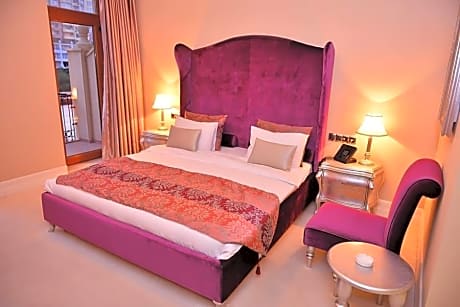 Lake Palace Hotel