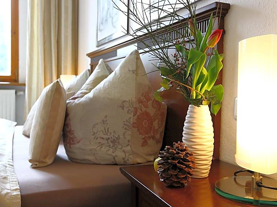 Eventlocation Mieten und Übernachten im Schloss nähe 07407 Rudolstadt